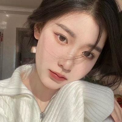 传闻中的女人